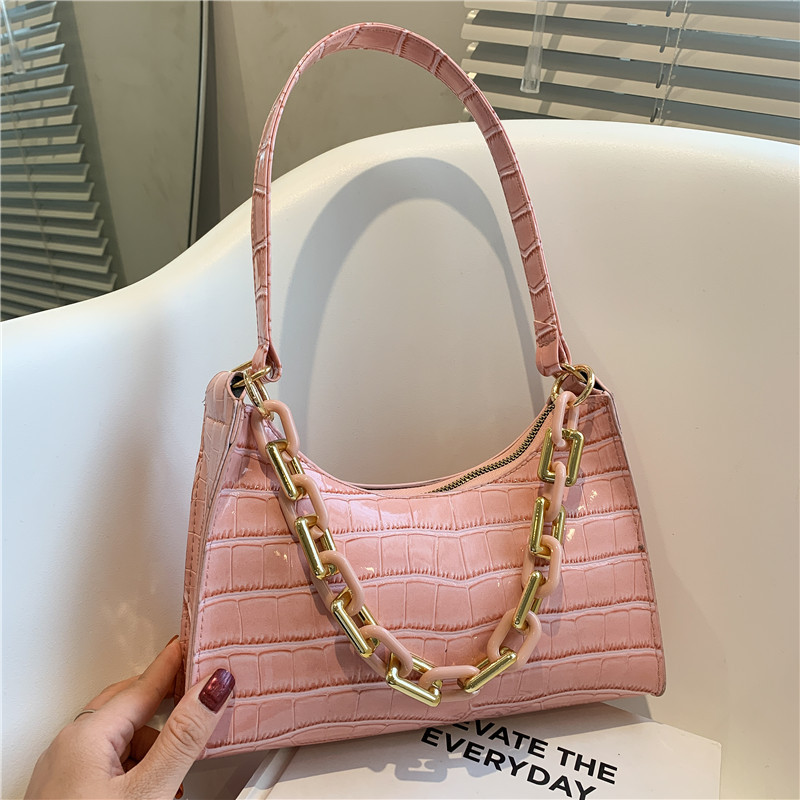 Bag woman 2021 new diagonal women's bag underarm bag small square bag hand bag Fashion chain mobile phone bag small satchel bag