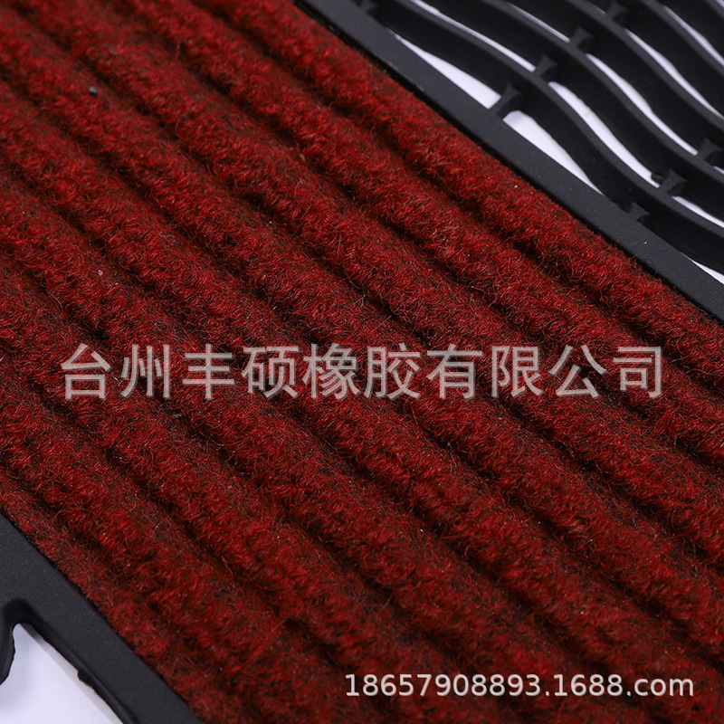 Factory direct sales of floor MATS, household dust removal MATS, hollowed-out style MATS, PVC carpets, water-proof hollowed-out door MATS, and bathroom MATS Application Scenario