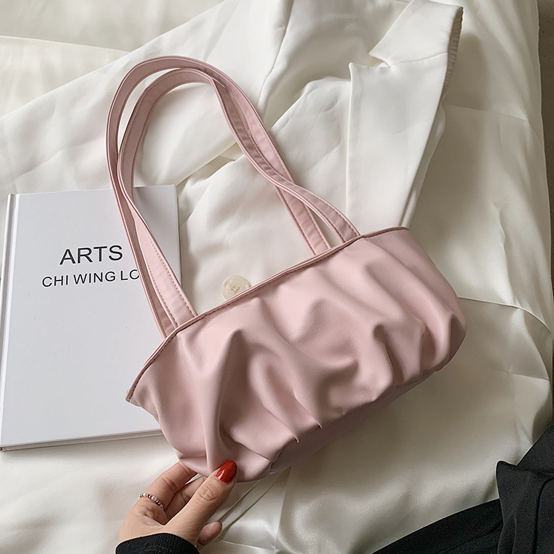 网红洋气包包女2021潮时尚褶皱斜挎包小清新洋气手提单肩腋下小包