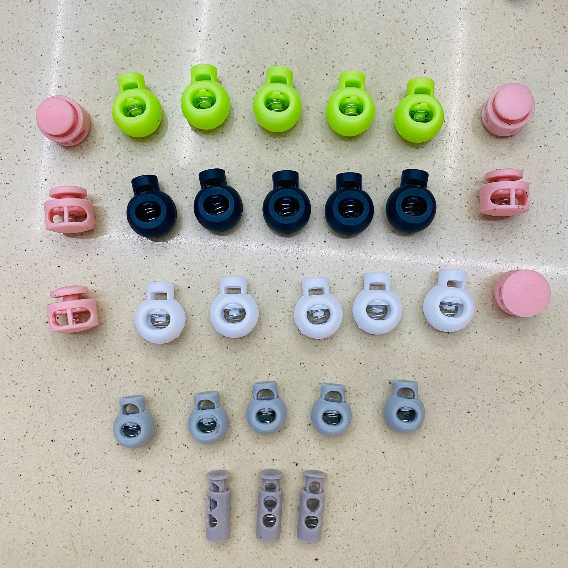 In-stock colored plastic rope buckles, double-hole rope buckles, drawstring bag rope buckles, plastic spring buckles, and pig nose buckles will be dispatched on the same day Specification image