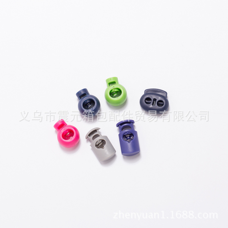 Colorful plastic rope buckles for luggage, zipper buckles, round bead rope buckles, nylon spring buckles, and pull buckles can be customized in color Application Scenario
