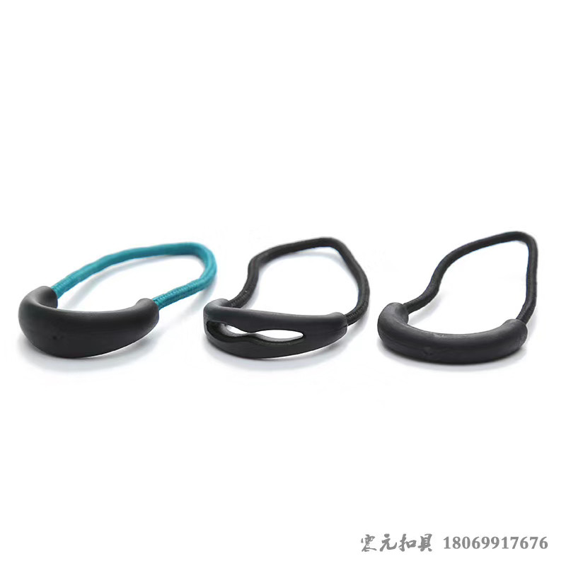 Wholesale of clothing plastic zipper pulls, zipper tails, backpack pull tail rope accessories, pull tail silicone pull plates, chain heads in stock Application Scenario