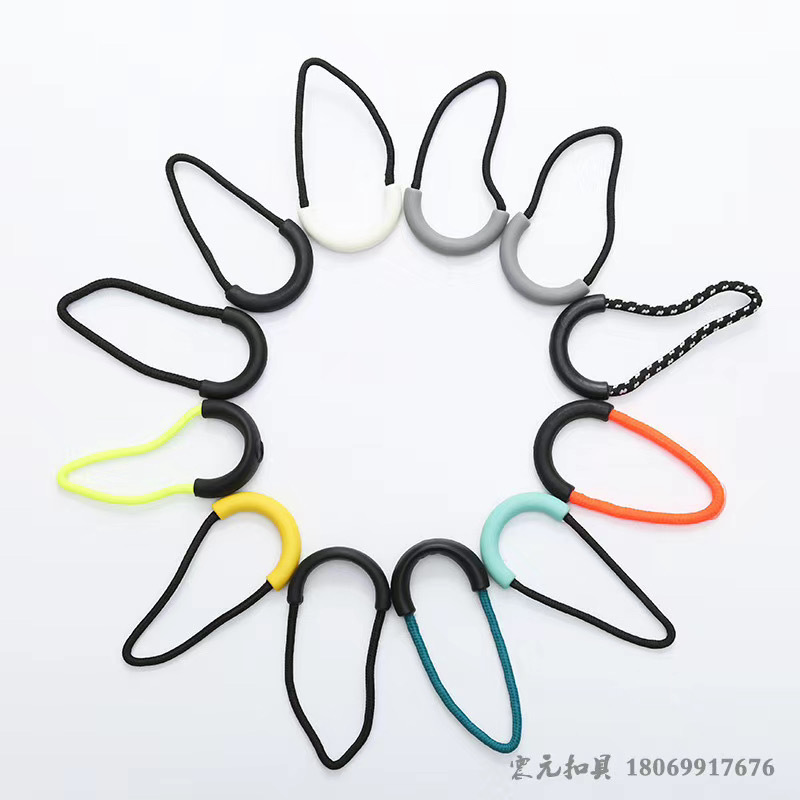 Wholesale of clothing plastic zipper pulls, zipper tails, backpack pull tail rope accessories, pull tail silicone pull plates, chain heads in stock Item Picture