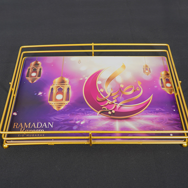 Middle Eastern characteristic Arab-style painted trays, iron art trays for Ramadan festivals, Eid craftsmanship plating details Picture