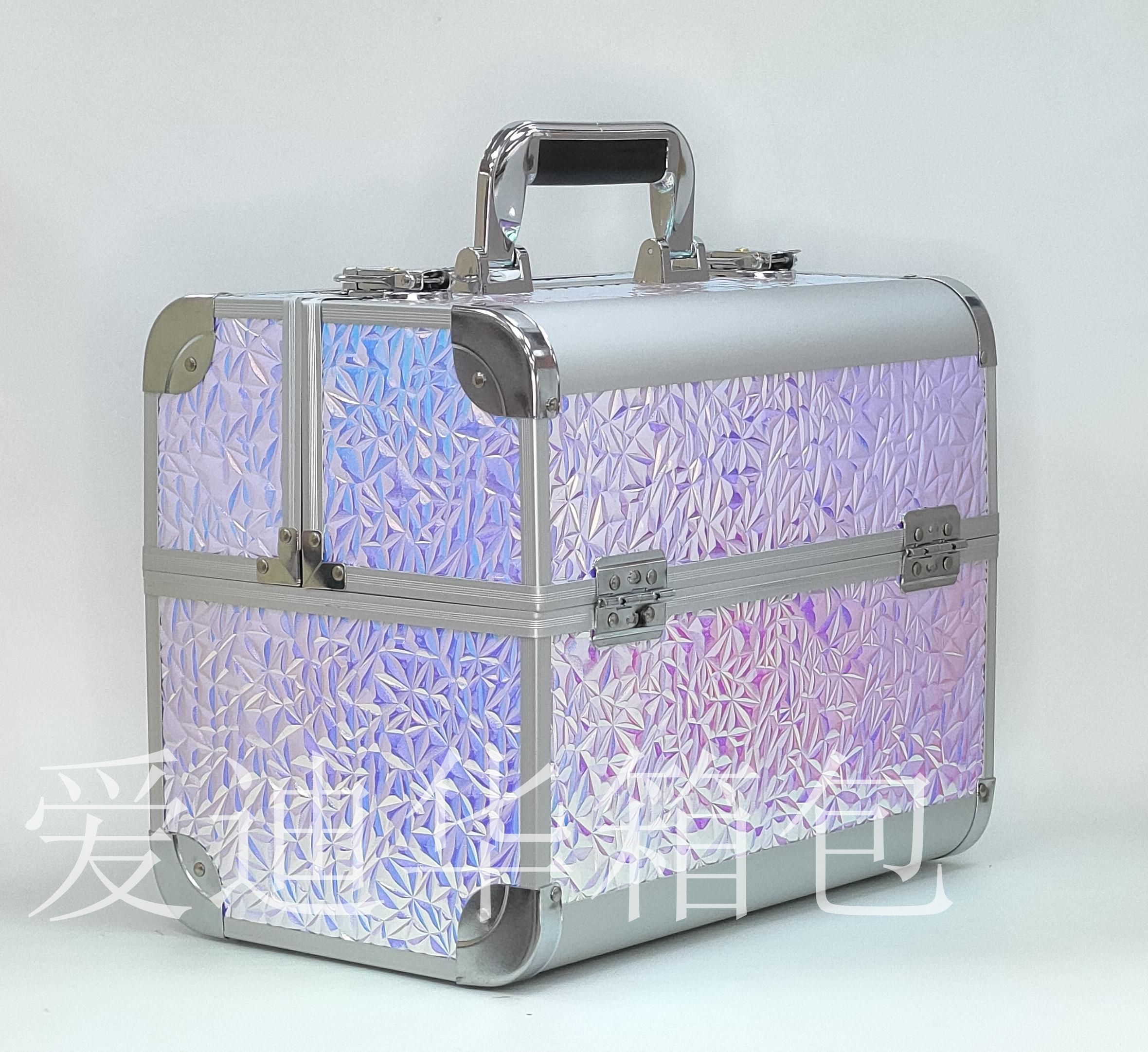 The new diamond-patterned large-capacity portable beauty and nail care multi-functional makeup box is a super popular and internet-famous model in 2021 Specification image