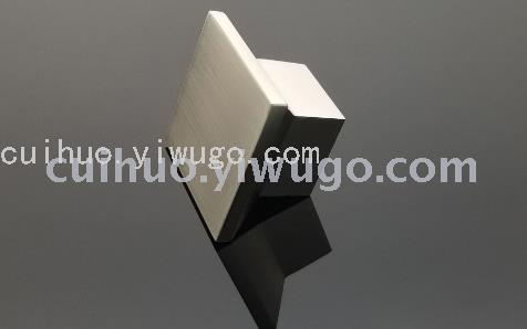 Factory direct sales of zinc alloy square handles, modern furniture cabinet handles, fashionable and simple handles Item Picture
