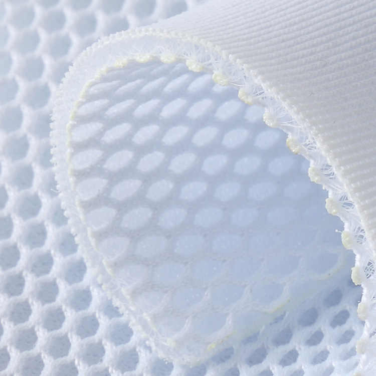 Factory direct sales of special sandwich mesh fabric, 100% polyester modern abstract printed sandwich woven fabric Specification image