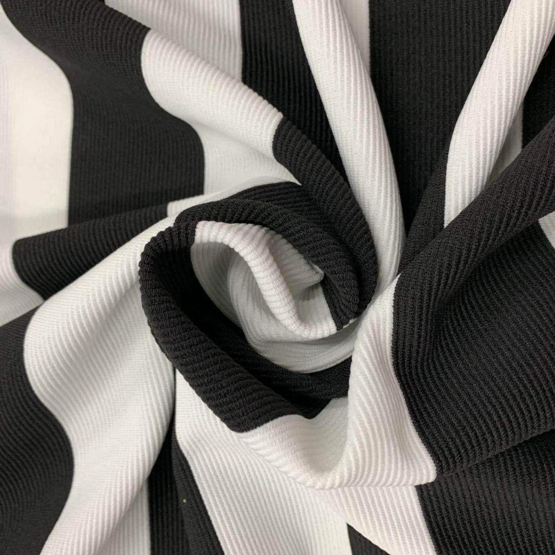 Original manufacturer's large circulation black and white color stripe spandex staircase fabric, all-polyester large color stripe elastic staircase fabric details Picture