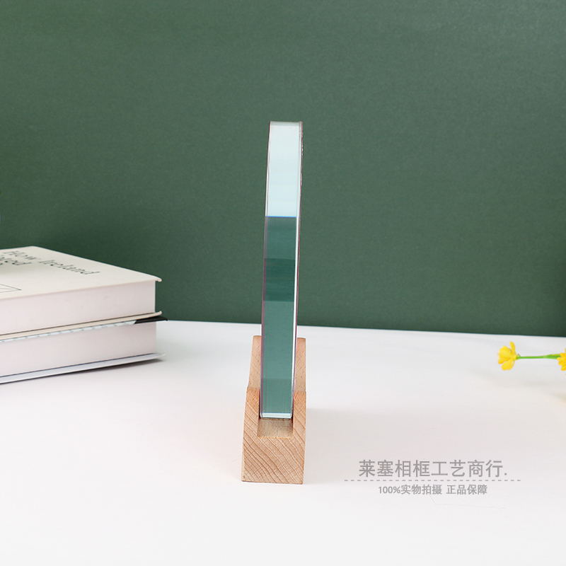 High-end and elegant crystal trophies, engraved and customized thank-you plaques, authorization plaques, retirement awards, honor sales championship glass MEDALS Application Scenario