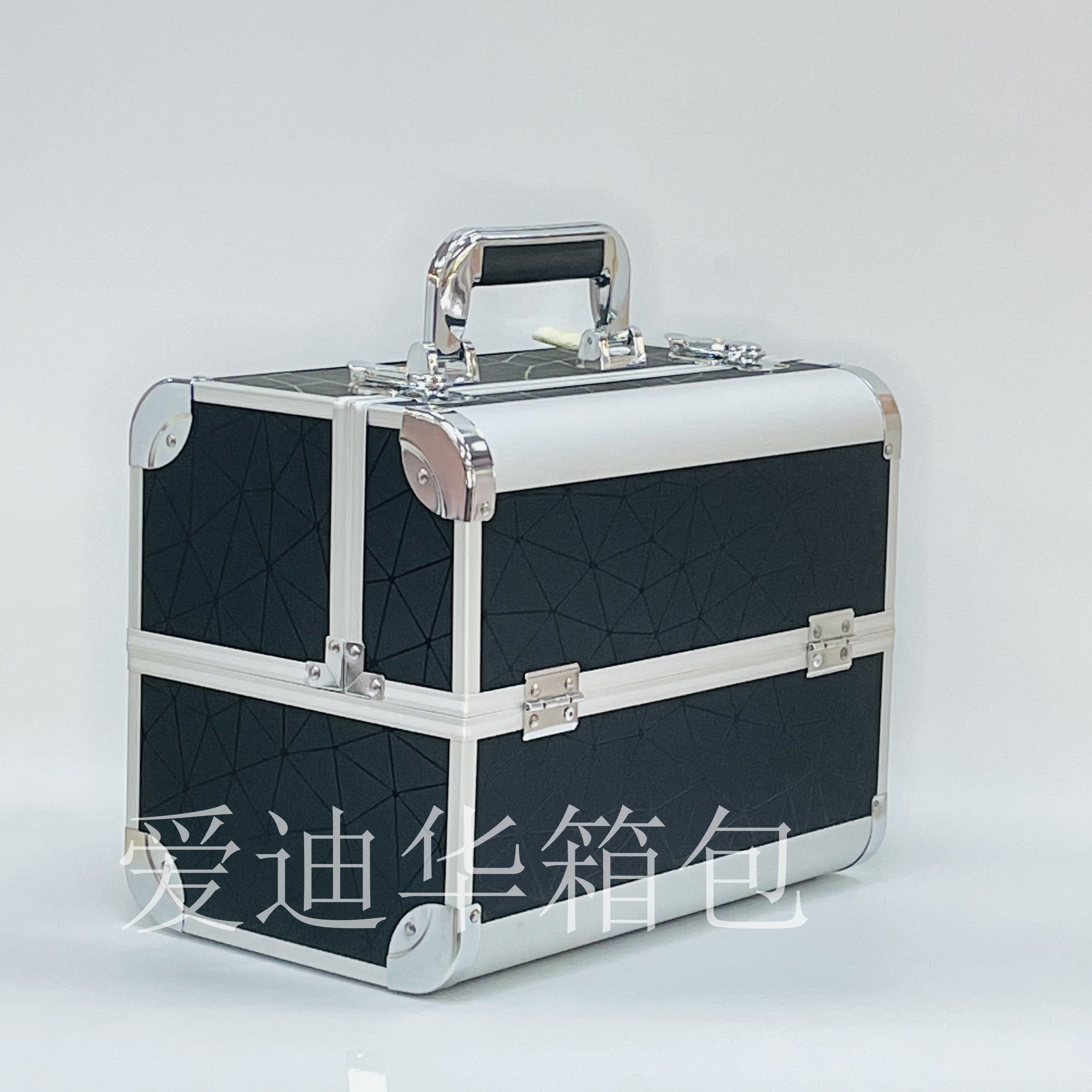 Aidihua's 2021 new high-end triangular pattern beauty, nail and tattoo storage special makeup box, a best-selling aluminum box on the website Item Picture