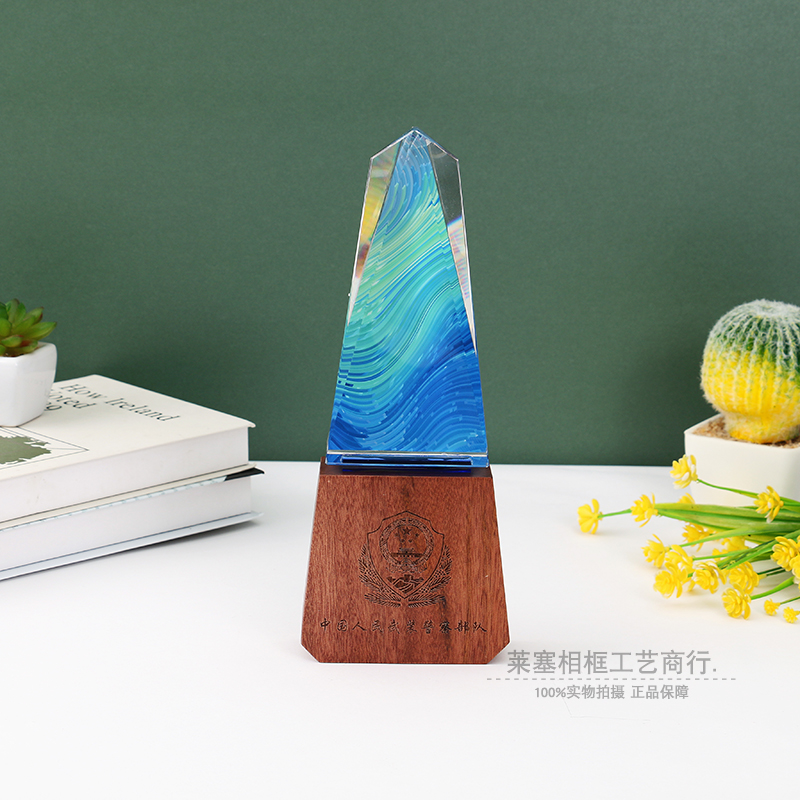 Customized crystal wooden trophies with free engraving, corporate and institutional award ceremony souvenirs, personalized customization and creative annual meeting gifts Specification image