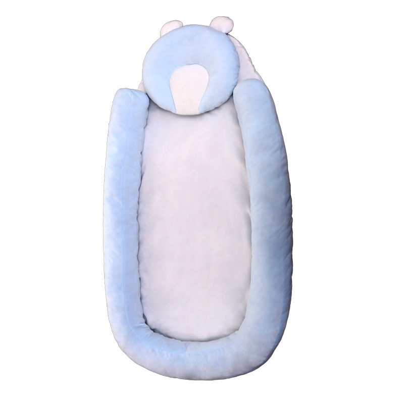 2019 New Diamond fleece baby uterus bionic bed, portable newborn bed-in-bed, baby sleeping pad in stock