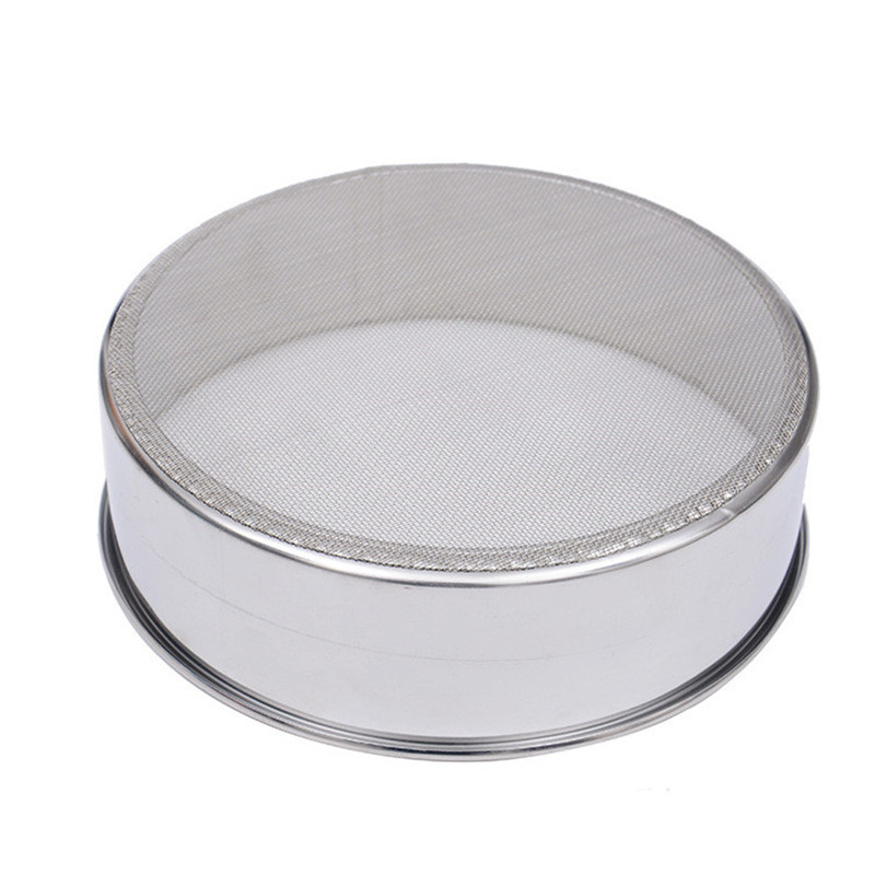 2-yuan store baking tool: 15 cm stainless steel small flour sieve, 2-yuan net sieve, street stall supply Specification image