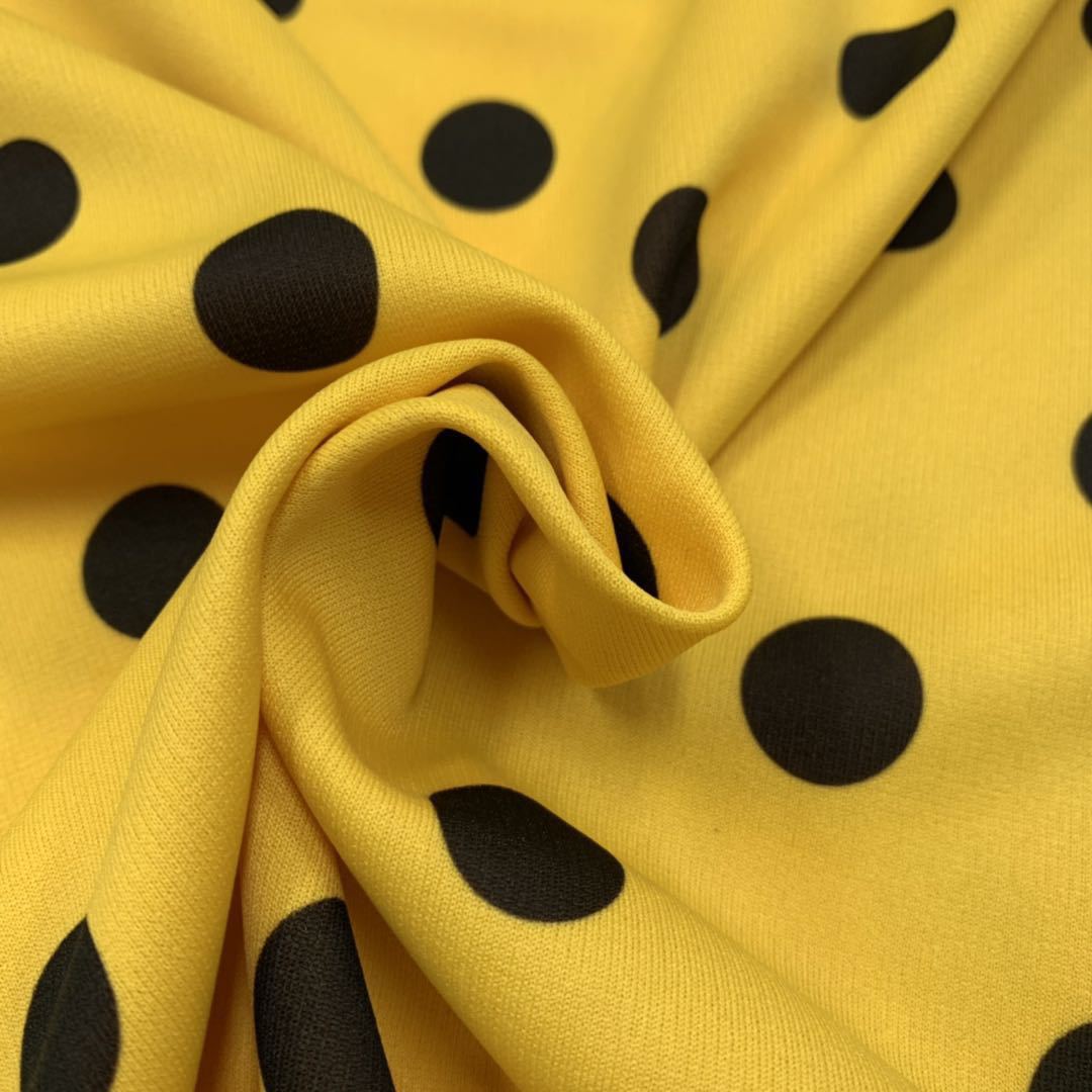 The manufacturer supplies full polyester Roman fabric printing (dots), Roman fabric transfer printing/paper printing