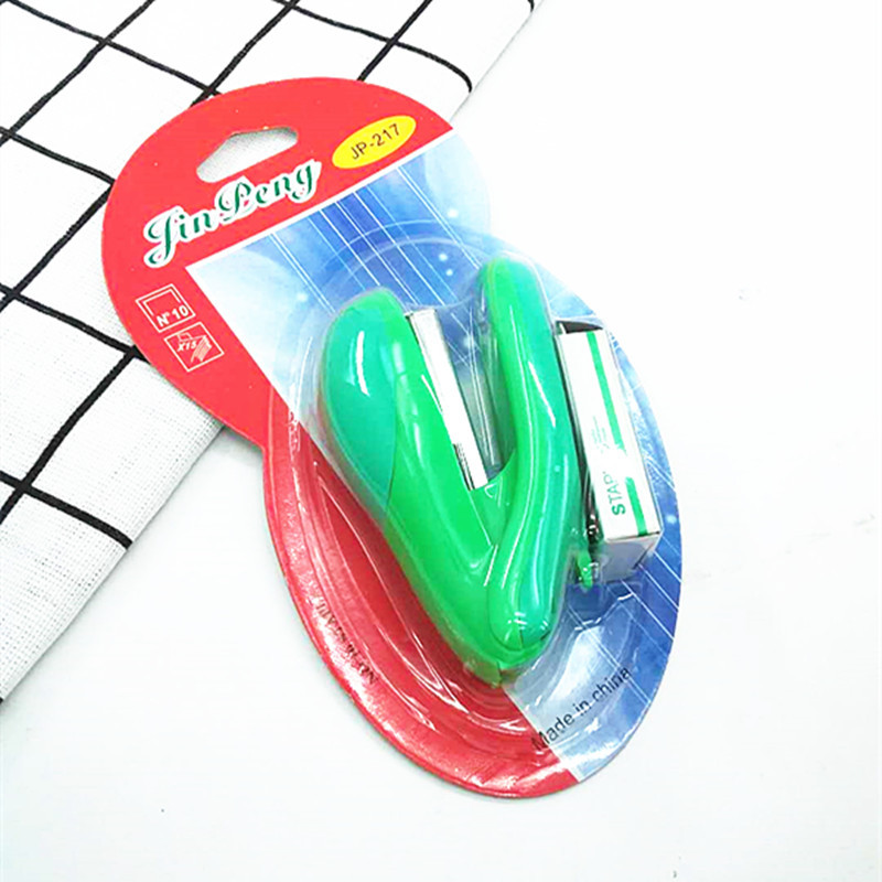 Wholesale 217-card stapler student supplies wholesale, including small-sized staples Specification image