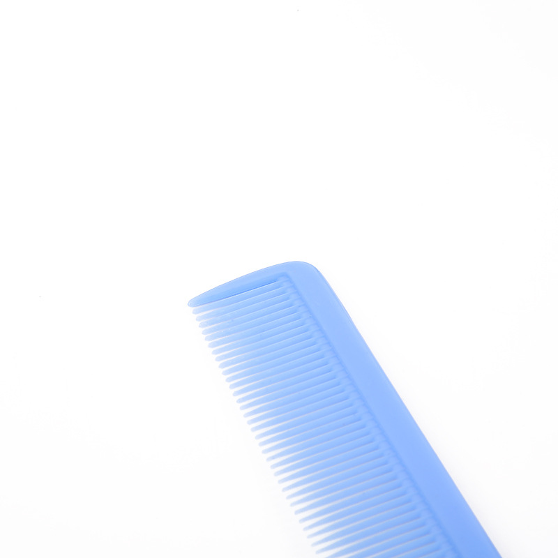 Wholesale 6-piece sets of colored combs, plastic combs, hair combs, pointed tail combs and flat combs are on sale at 2 yuan Application Scenario