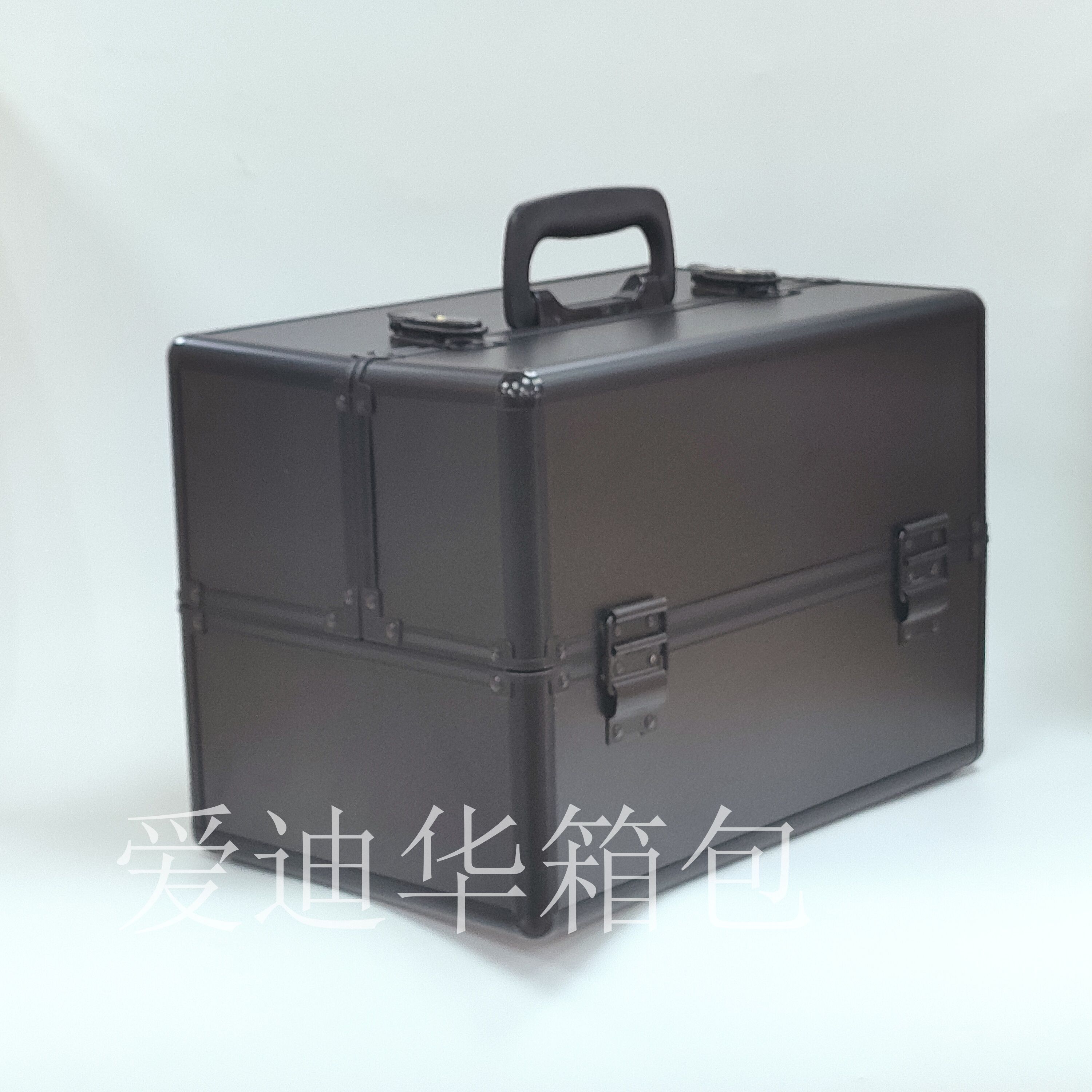 Aidihua's new fashionable bestseller, a large-capacity professional portable makeup case in aluminum Specification image