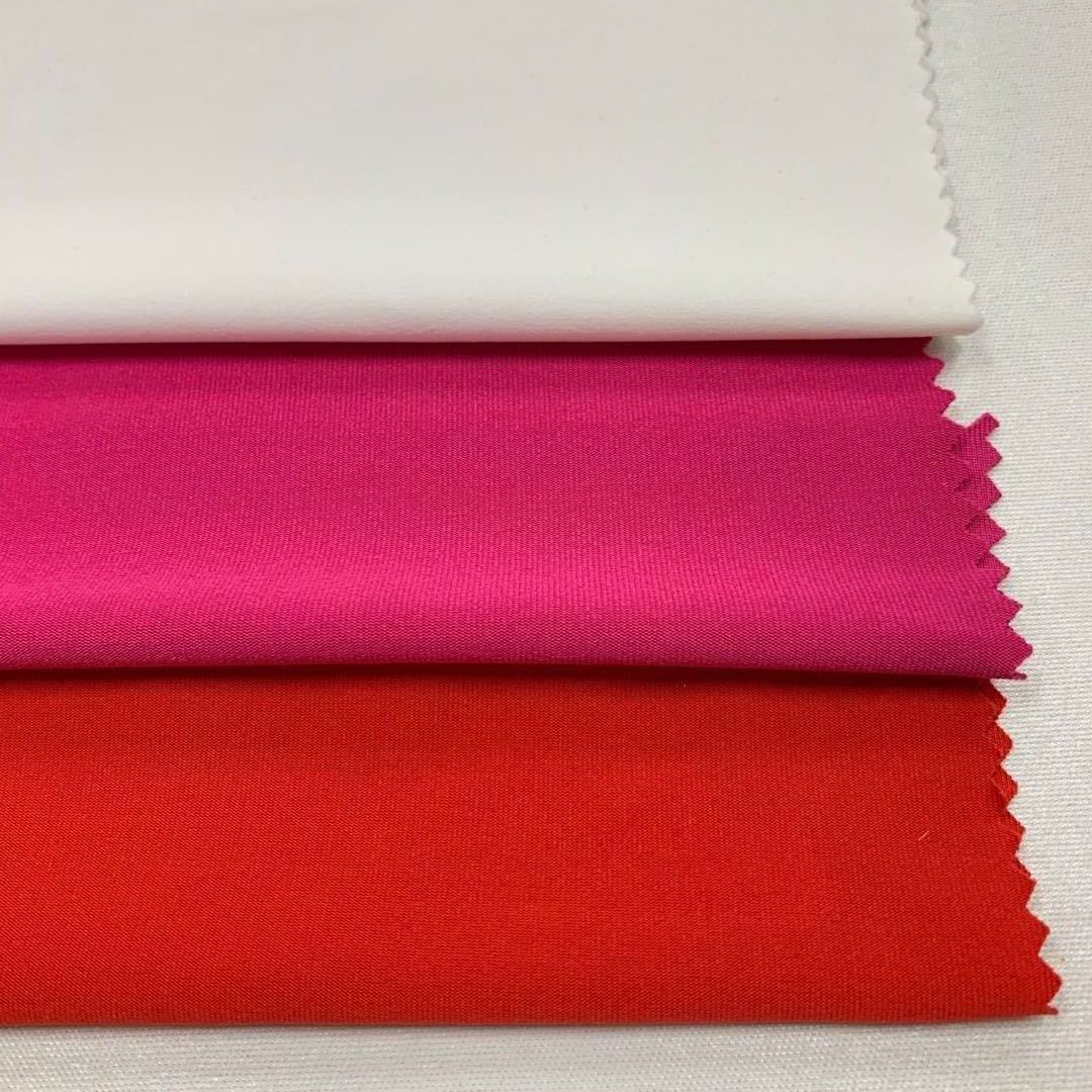 In stock: 140-180G polyester ammonia four-sided sweat-elastic fabric for yoga and dance clothing, T-shirt, vest and halter top fabric Specification image