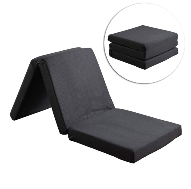 Cross-mirror high-elasticity sponge three-layer folding student mattress, dormitory single tatami mattress Application Scenario
