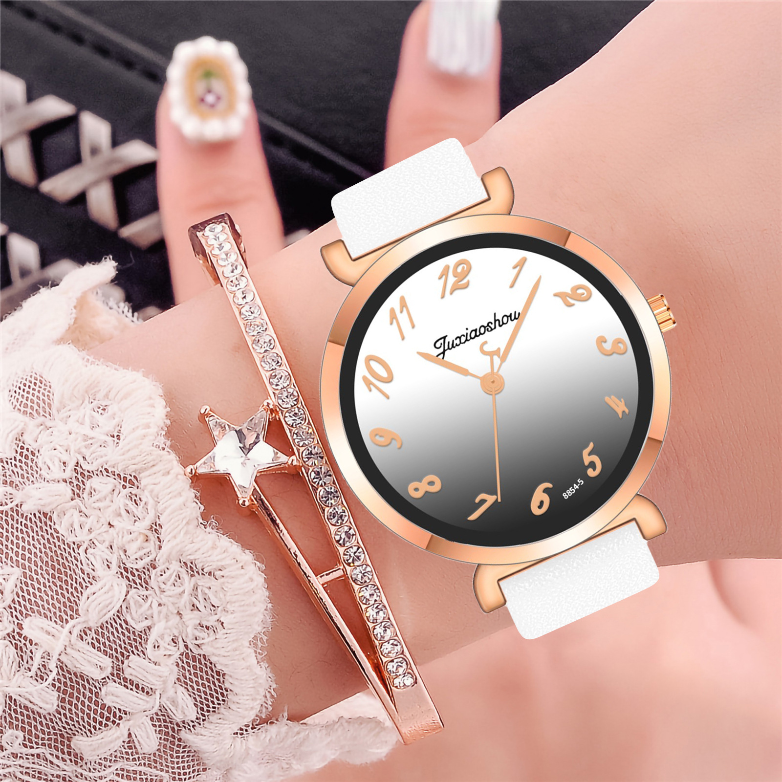 Factory direct supply of gradient color digital dial women's watches, simple student belt watches for women, wholesale in stock details Picture