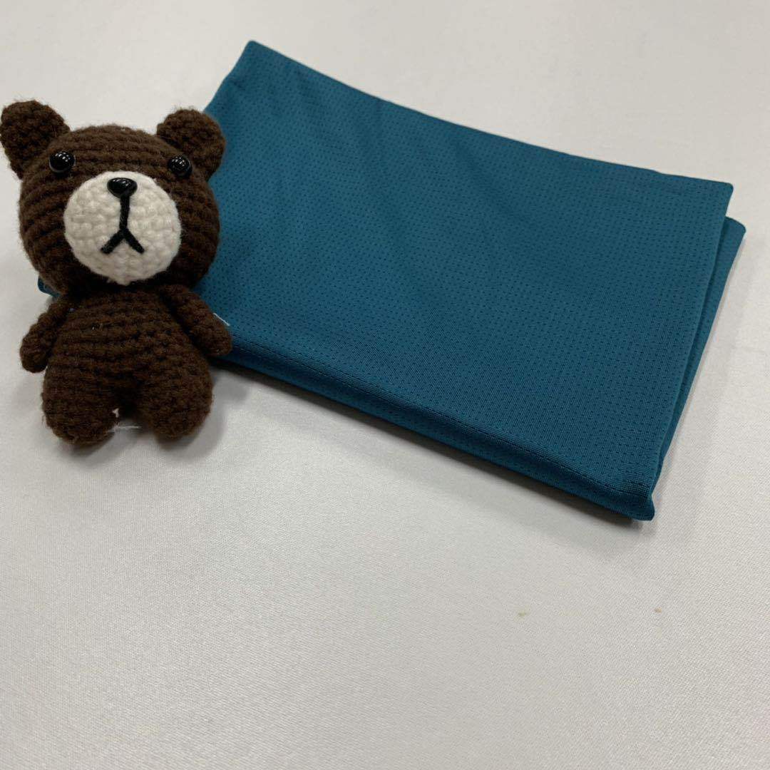 The manufacturer supplies knitted jacquard elastic bead weft woven polyester spandex mesh fabric details Picture