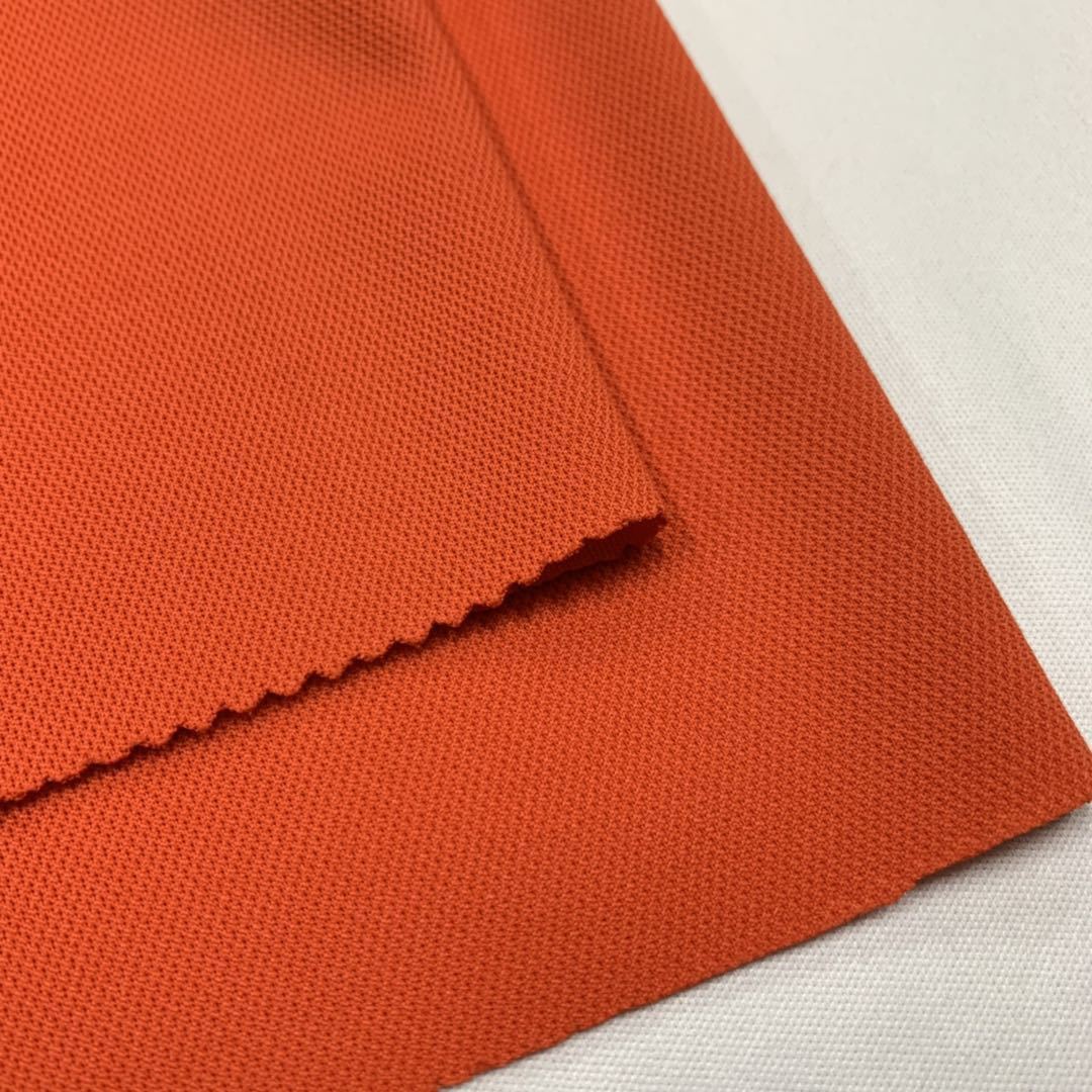 The manufacturer supplies all-polyester moisture-absorbing quick-drying mesh fabric, bird's eye fabric, honeycomb fabric and outdoor sports fabric details Picture