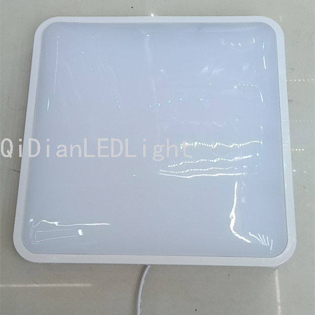 新款太阳能吸顶灯LED太阳能投光灯 50W100W200W方形吸顶灯