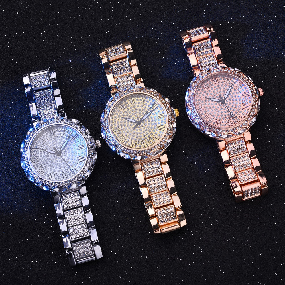 Creative alloy Roman dial bracelet watch, fashionable diamond-encrusted round dial, personalized ladies' watch Specification image