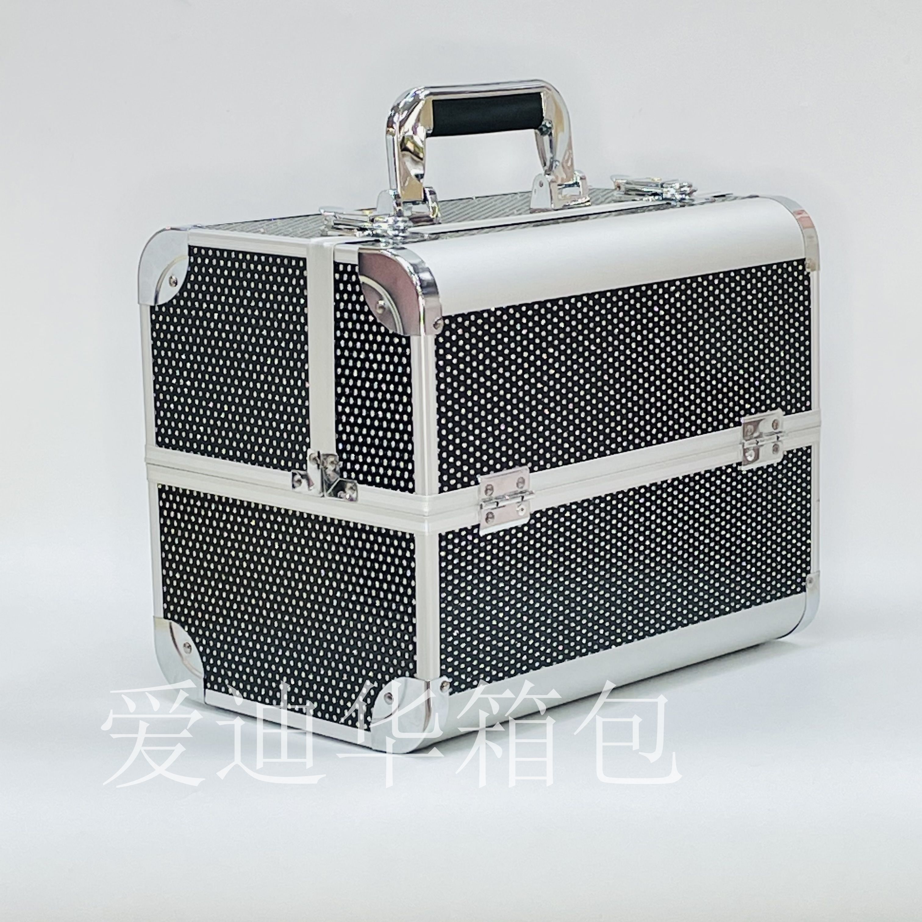 Adihua 2021 New Fashion diamond-faced large-capacity professional attack portable makeup aluminum case for beauty, manicure and tattoo Item Picture