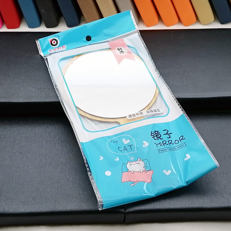 小商品配送白底实物图