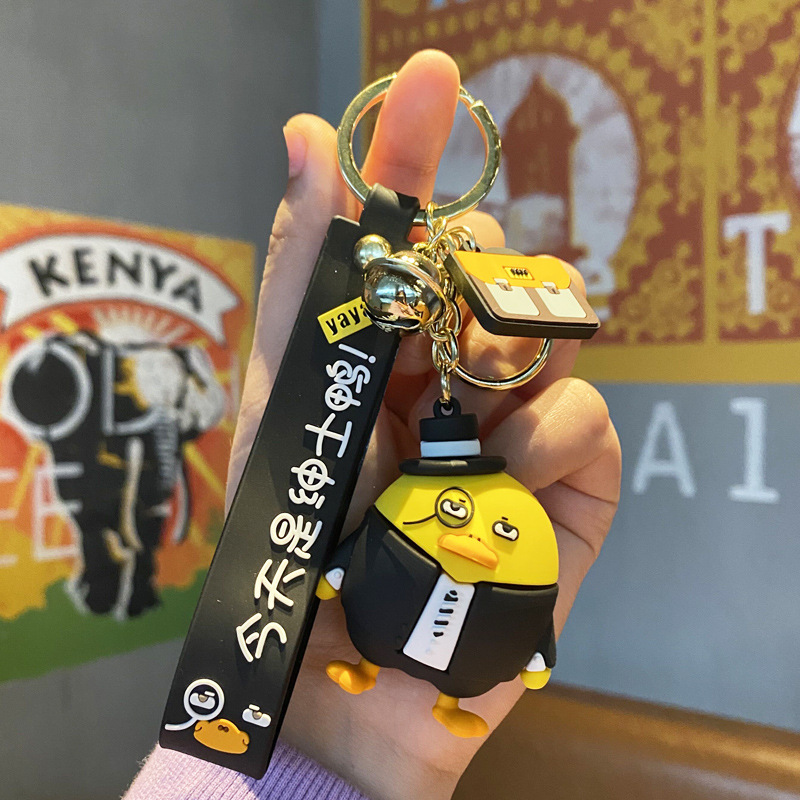 Influencers correas duck yuan llavero creativo dibujos animados llavero de coche anillos pareja bolsas colgantes regalos personalizados al por mayor details Picture