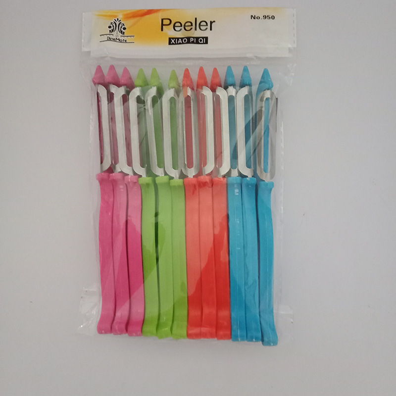 Wholesale of multi-functional vegetable slicers, fruit slicers and shreds, creative household peelers, and small kitchen scrapers details Picture