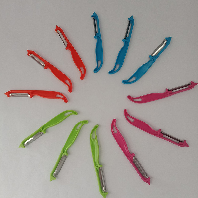 Wholesale of multi-functional vegetable slicers, fruit slicers and shreds, creative household peelers, and small kitchen scrapers Item Picture
