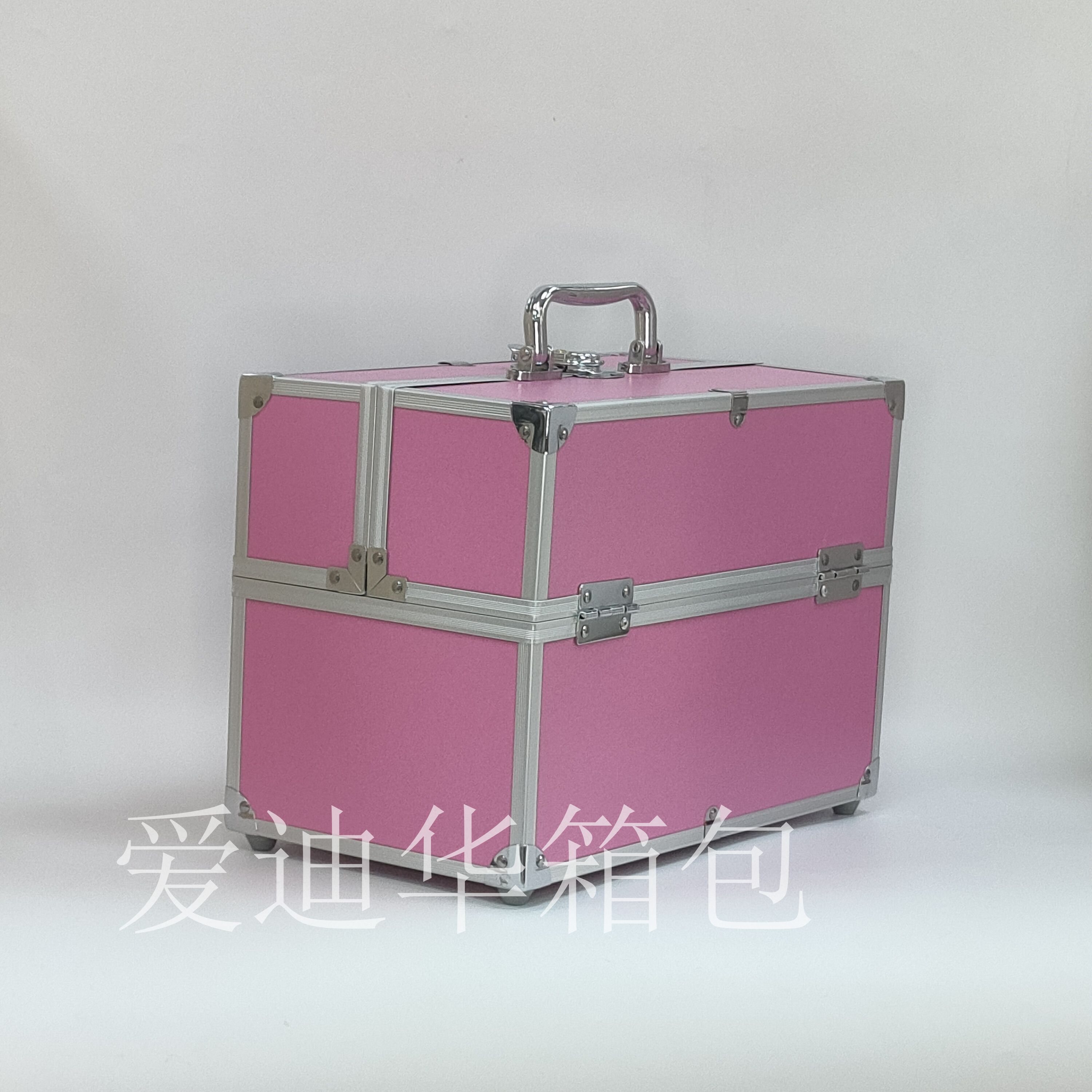 The new high-end three-layer large-capacity storage tool and makeup aluminum case from Aidihua is specially designed for tattoos and manicures Application Scenario
