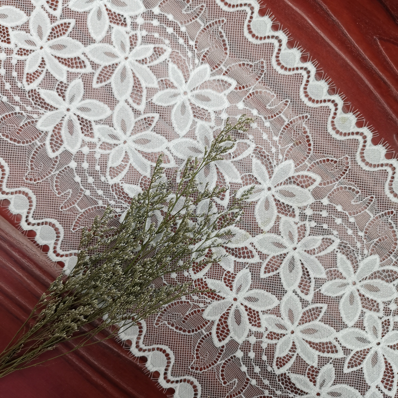 花边/文胸内衣/ 领口蕾丝花细节图