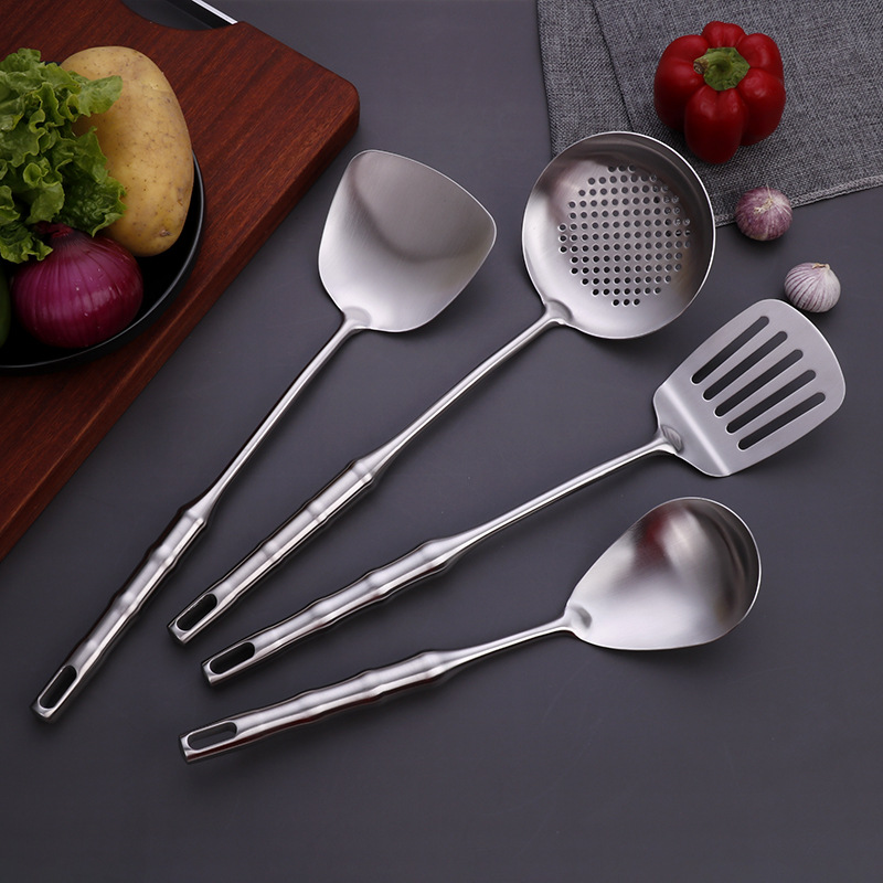 High-end 304 stainless steel hollow kitchenware sets, cooking spatulas, rice spoons, soup spoons, meat forks, large strainers, factory direct sales Application Scenario