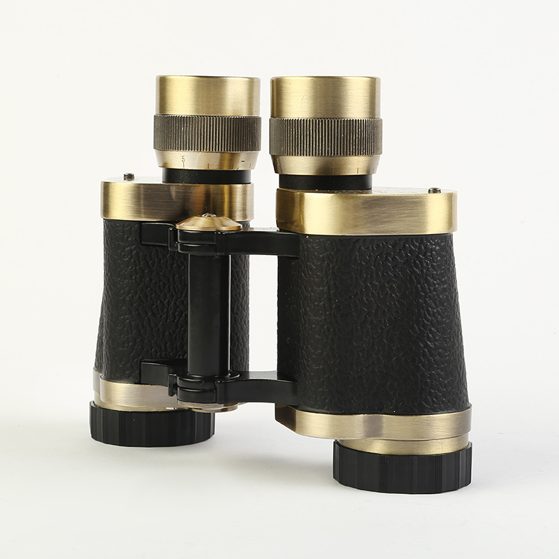 New 62-style binoculars made of all-copper metal, high-power high-definition 8x30 binoculars, retro travel outdoor lenses, directly dispatched by the manufacturer Application Scenario