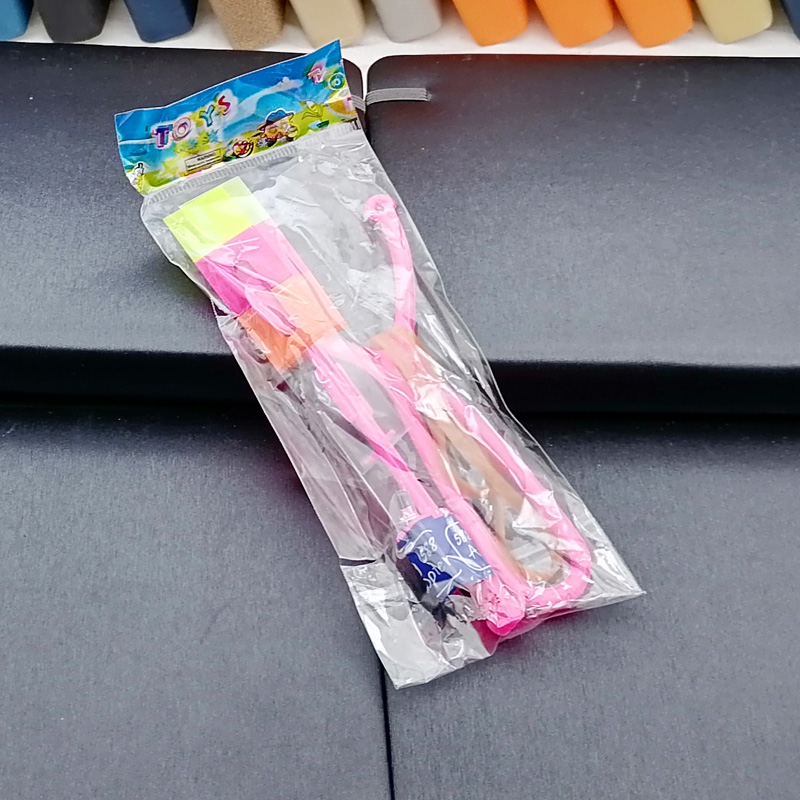 小商品配送白底实物图