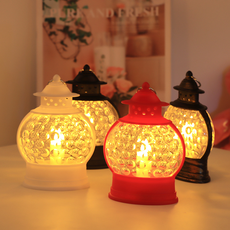 Retro small oil lamps, plastic creative candles, wind lamps, led decorative handicrafts and ornaments Application Scenario