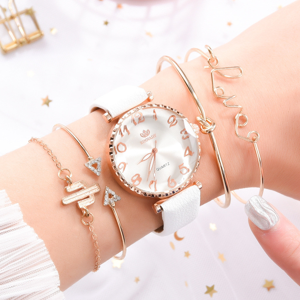 Gift Watch Ornament Watch Ornament Watch Quartz Watch Bracelet Watch Set 5-piece magnet buckle Wrist watch