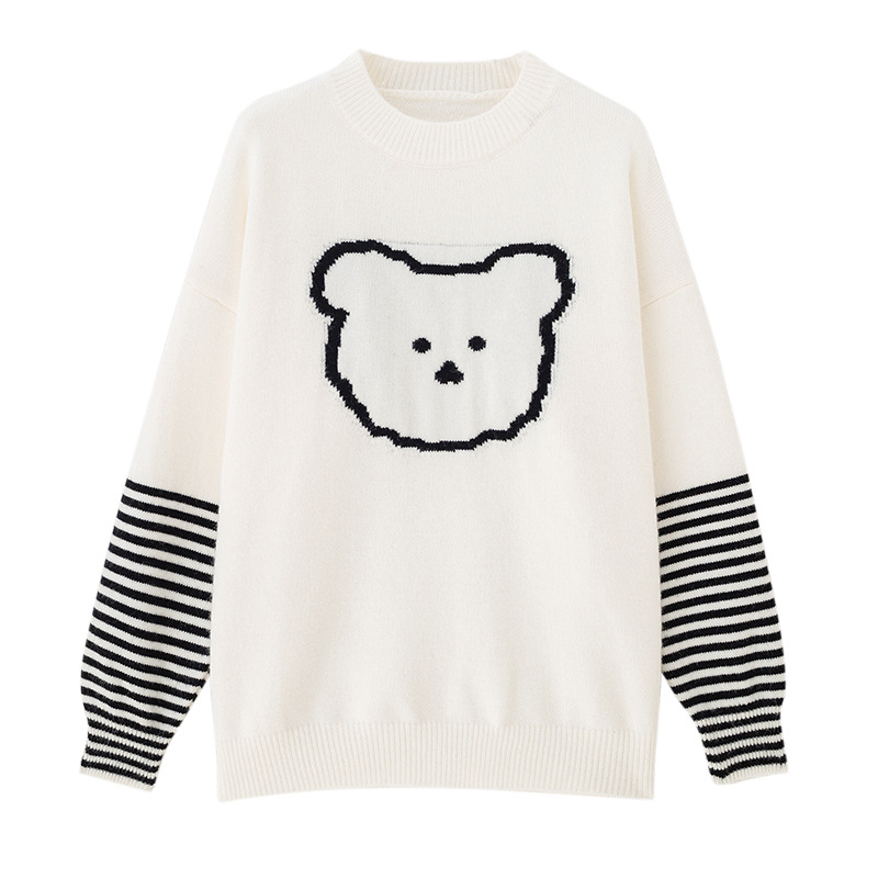 This is a new autumn and winter collection of cute Japanese-style knitted sweaters for women, featuring a loose, forest-themed, sweet and laid-back style Item Picture