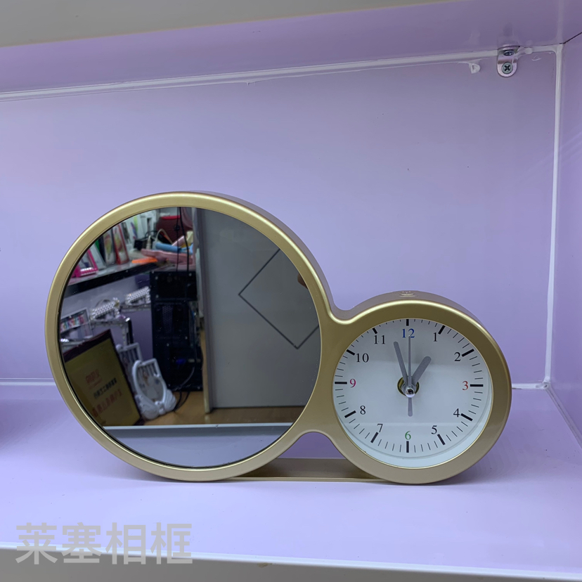 Fashionable handicrafts with a bell magic mirror photo frame display table