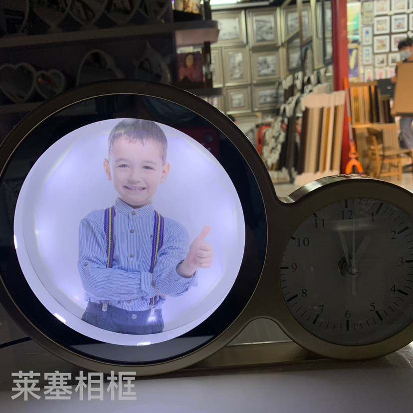 Fashionable handicrafts with a bell magic mirror photo frame display table details Picture
