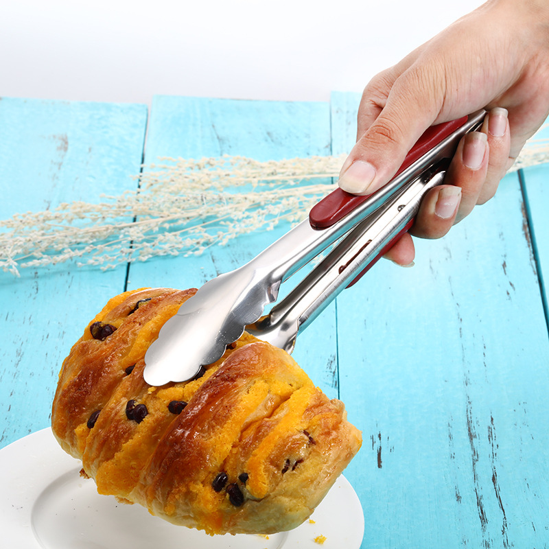 Thickened stainless steel kitchen food tongs, bread tongs, buffet barbecue beef steak tongs, baked food tongs Application Scenario