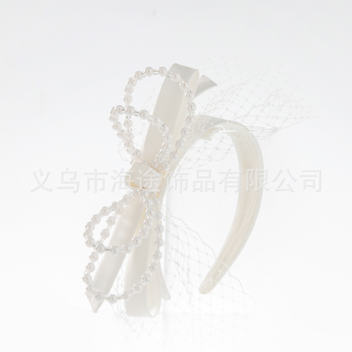 عبر الحدود في الازياء، تقويم شباك من الحرير، Specification image
