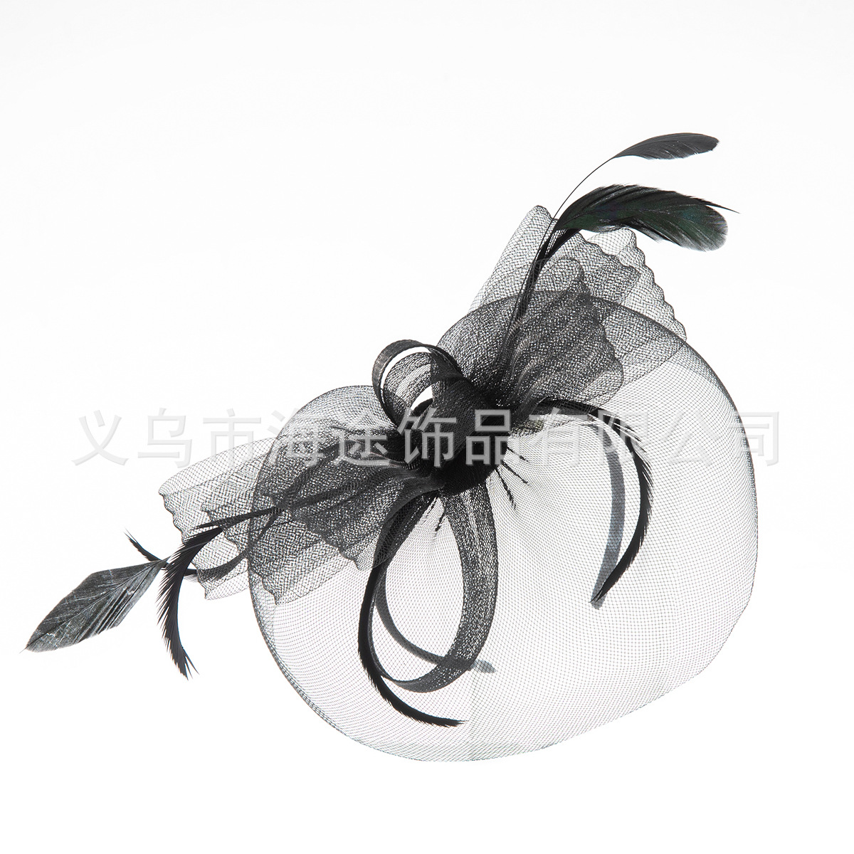 European and American cross-border black feather face covering mesh top hat, elegant and retro party headwear, banquet bride's hair accessory Application Scenario