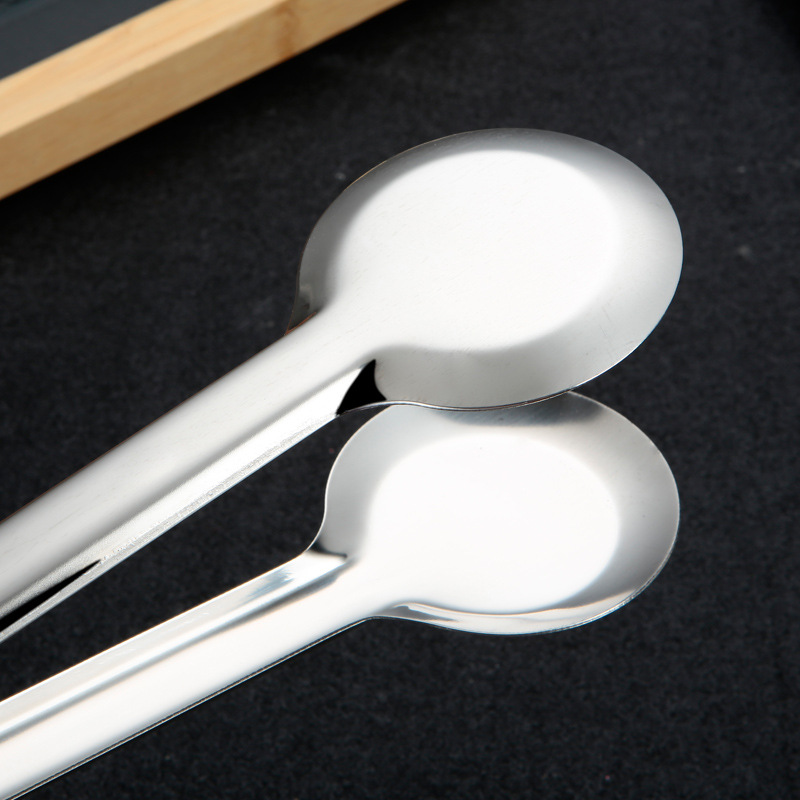 201 Non-magnetic bread tongs, barbecue tongs, thickened anti-scald semi-round and full-round buffet tongs, stainless steel tongs, food tongs Application Scenario