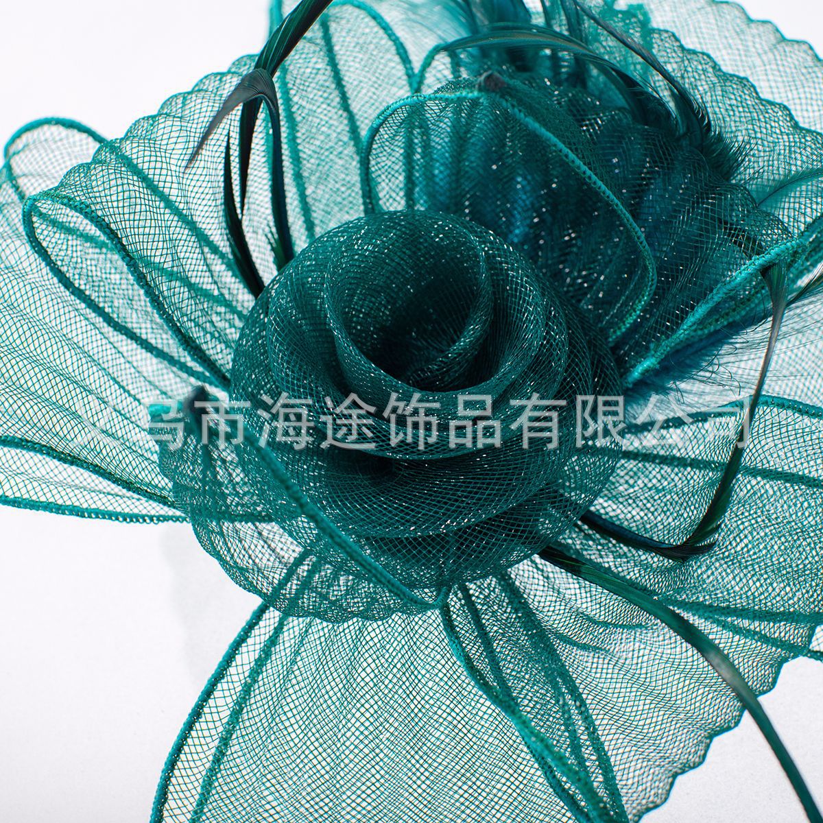 Amazon's new dark green feather mesh headband, ins flower fashion show hair accessory, photo props, headwear and gauze hat Application Scenario