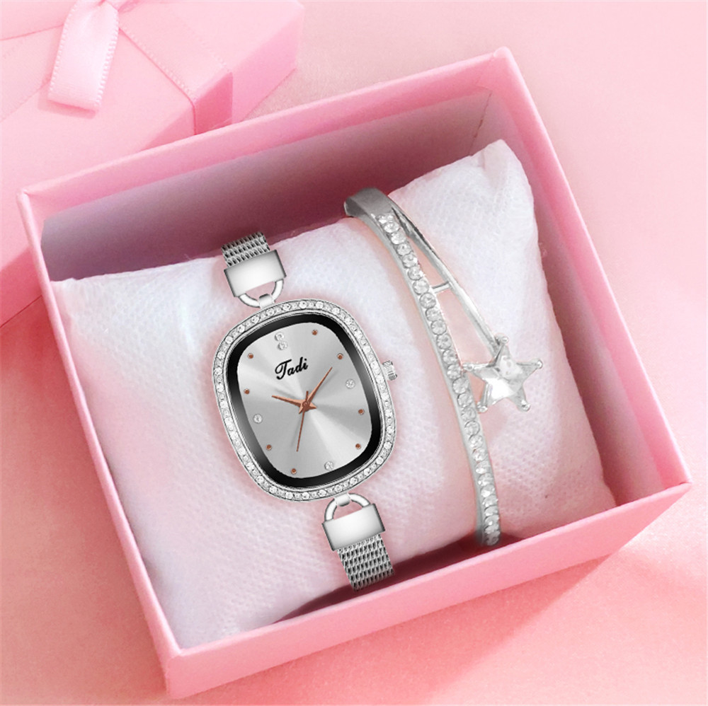 A cross-border platform is selling a set of small, simple and exquisite diamond-encrusted oval silver mesh strap watch bracelets for women