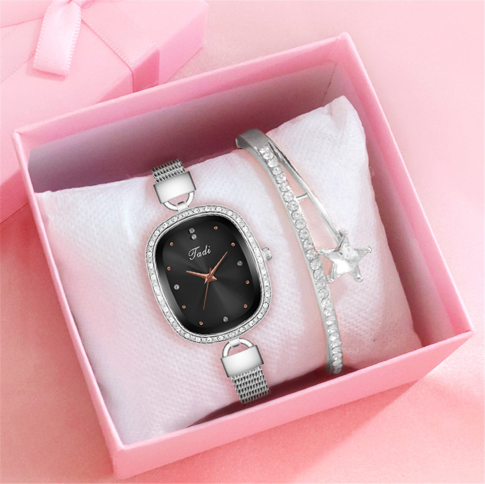 A cross-border platform is selling a set of small, simple and exquisite diamond-encrusted oval silver mesh strap watch bracelets for women Item Picture